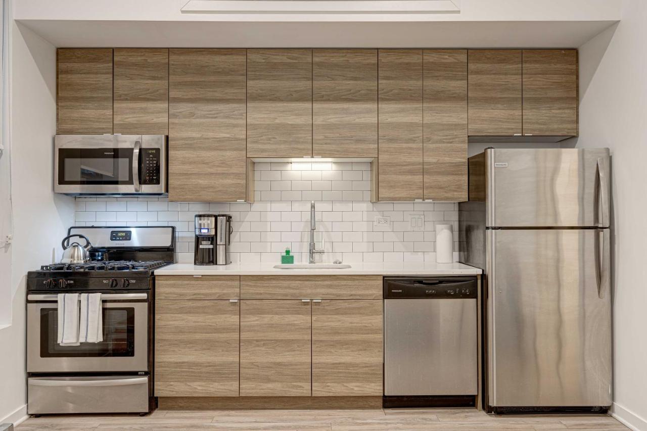 Cabin 105 By 747 Lofts Chicago Extérieur photo